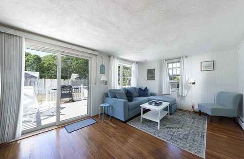 Hyannis Apartment | Walk To Beaches, Main Street, and Harbor. 1BR Cottage. Quiet Area. Captain Gosnold Village 5B