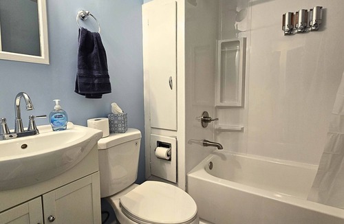 Canton Apartment | Walk to HOF Townhouse with 4 Tickets