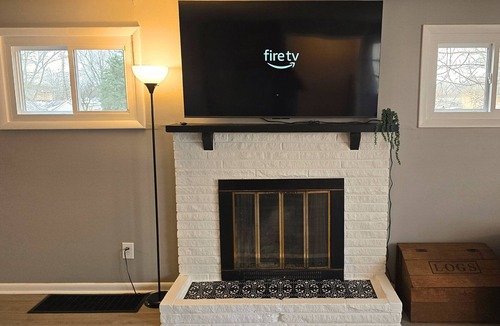 Canton Apartment | Walk to HOF Townhouse with 4 Tickets