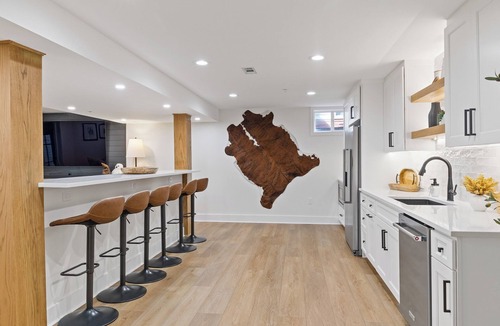 Homewood House | Walk to Navy Stadium, Near USNA and Downtown, Fire Pit and Parking