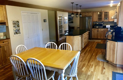 East Dennis House | Walk to the Beach, Heated Salt Water Pool, Central AC