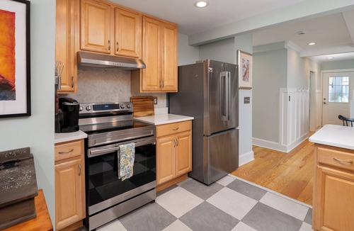 North Beach House | Walk to the Boardwalk from This Bay Beach House with Porch TV and Firepit