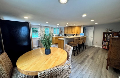 Rockport House | Walk to Town, Beach & Train to Salem - AC, Pets OK