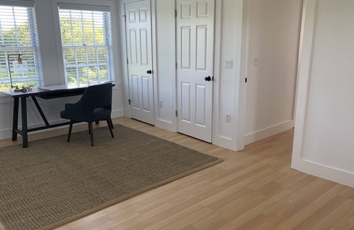 Nantucket Town House | Walk to Town! Located at the top of Historic Main Street