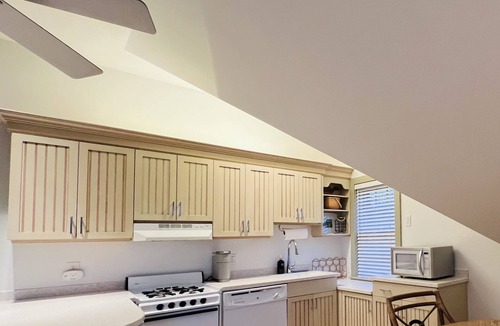 West of Town House | Walk to town. Next to Cisco and Surfside bike path.