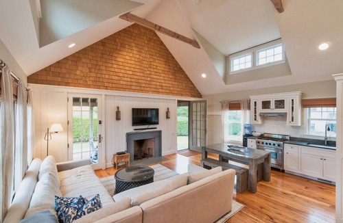 Nantucket Town House | WALK TO TOWN WITH A POOL LOCATED ON BIKE PATH