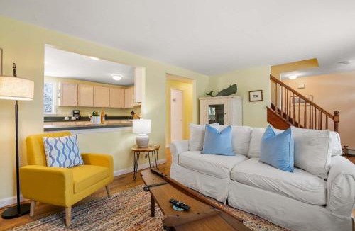North Chatham House | Walk to Water near Downtown Chatham