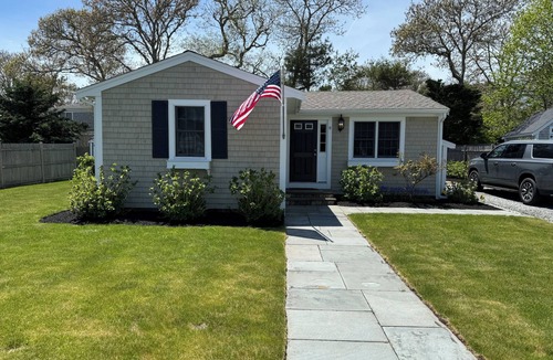 Harwich Port House | Walk to Wychmere, Beach & Downtown Harwich - Firepit, Fenced Yard & AC!
