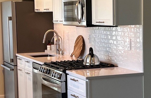 East Sandwich House | Walk to your Private Beach- NEW AMENITIES! Modern Coastal Charm Awaits you!