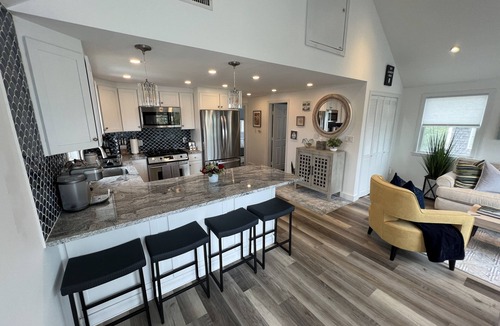 Tisbury Apartment | Walking-distance to town, shops, restaurants & ferry!