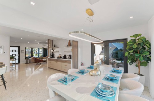 Coral Heights House | Wander Oakland Park