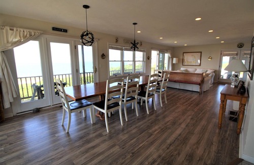 Wellfleet House | Watch the Sunset from this Bayfront Home! (1349)