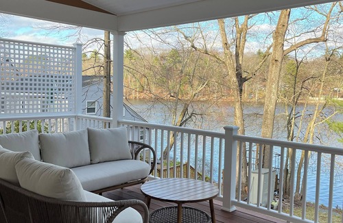 Franklin House | Water access and fire pit. Relax and enjoy the nature!