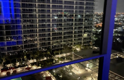 Allapattah Apartment | Water View luxury two bedroom condo