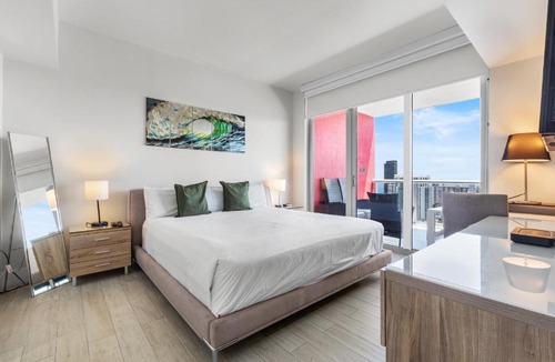 Hallandale Beach Apartment | Waterfront 2 BR Luxury Apartment with Ocean views in Beachfront Resort - 25 min to FIFA!