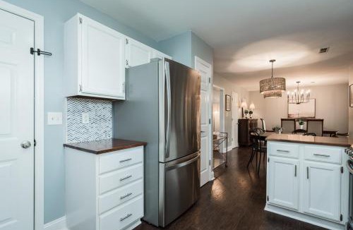 Chapel Hill House | Waterfront Chapel Hill Retreat Near UNC, Sleeps 10