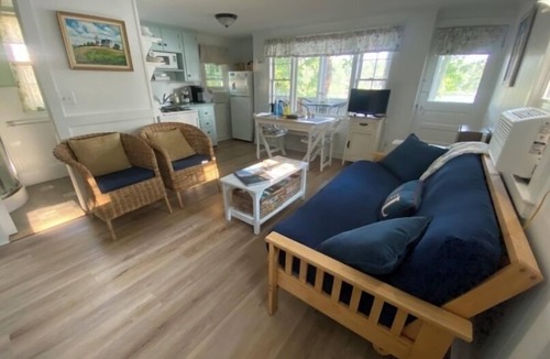 Eastham Cottage | Waterfront Cottage on Private Pond minutes from the Ocean and Bay
