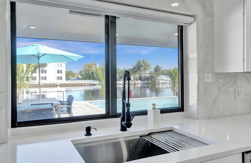 Fort Lauderdale House | Waterfront Escape w Pool, Dockside Lounge & Games