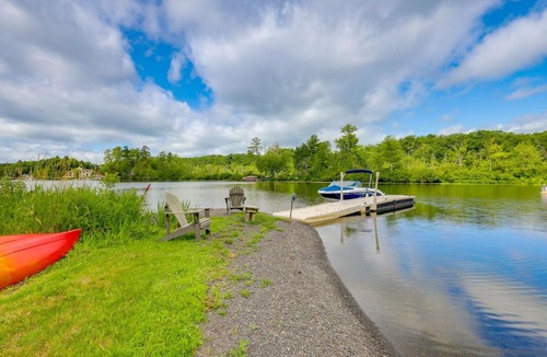 Rotterdam Junction House | Waterfront Family Home w/Dock on Ballston Lake!