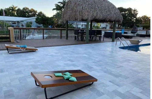 Plantation House | Waterfront Fort Lauderdale House with Heated-pool - 3 Bedrooms 1.5 bathrooms