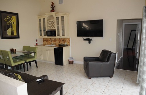 Pompano Isles House | Waterfront, Heated Pool with Spa 50’Dock, Direct Ocean Access - No Fixed Bridges