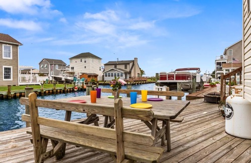 West Ocean City House | Waterfront Home with OC Skyline Views