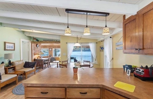 Winchester House | Waterfront House & Guest House Available in Winchester, CT!