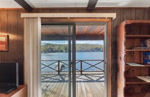 Winchester House | Waterfront House & Guest House Available in Winchester, CT!
