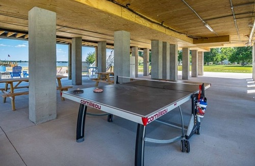 Sharps House | Waterfront Luxury River House with Beach - New Construction