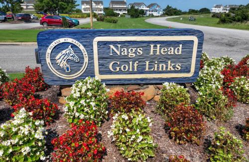 Nags Head House | Waterfront luxury w-beach resort-pool-golf-tennis-fishing & views!