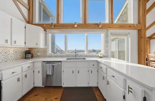 Nantucket House | Waterfront Madaket Beach House!