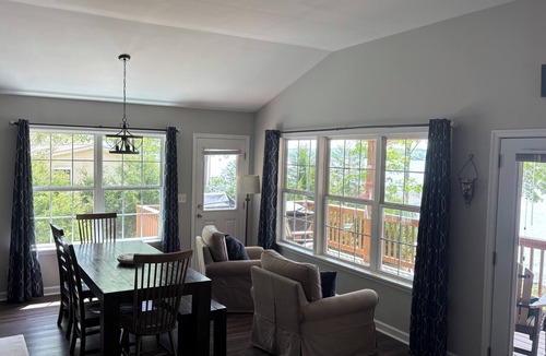 Whitby Cove House | Waterfront, Main Lake, Great fishing, Fast Internet, Close to Marina