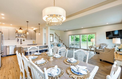 Ridge House | Waterfront Maryland Vacation Home: Private Beach!