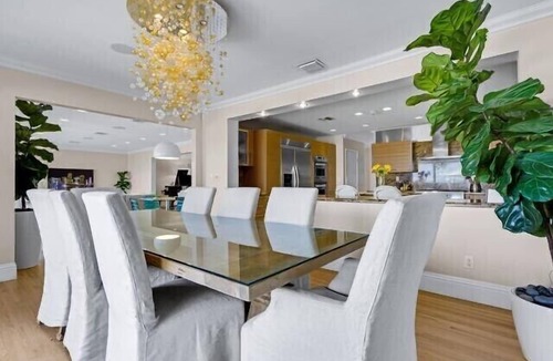 Miami Shores House | Waterfront Miami Dream home
