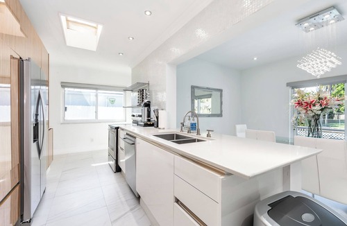 Ojus House | Waterfront Modern & Amazing Ambiance! Heated Pool with Great Location!