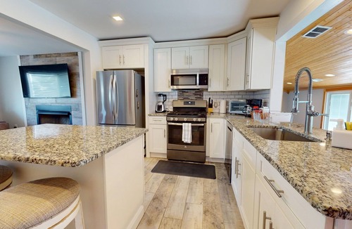 Mystic Island House | Waterfront oasis | 3BR | Game Room | Pet Friendly