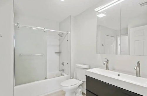 Inner Harbor Condo | Waterfront oasis near the Inner Harbor