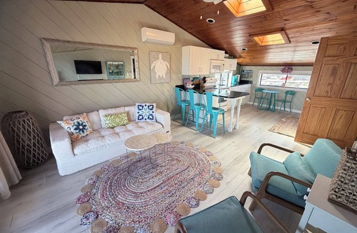 Newbury Condo | Waterfront Plum Island Getaway!
