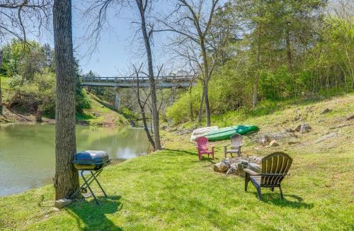 Rileyville Apartment | Waterfront Virginia Retreat w/Canoe, Pets Welcome