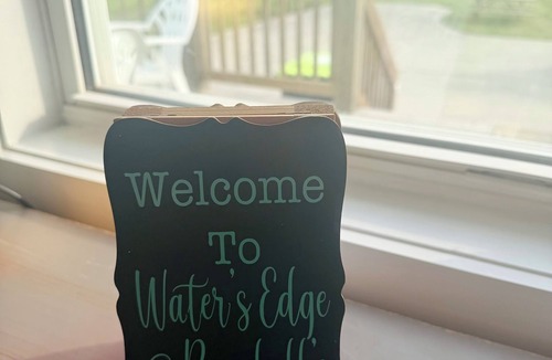Shallotte Cottage | Water’s Edge at Randall’s - Cottage Overlooking the Intracoastal Waterway