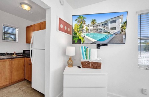 North Beach House | Waves on Desoto Beautiful studio
