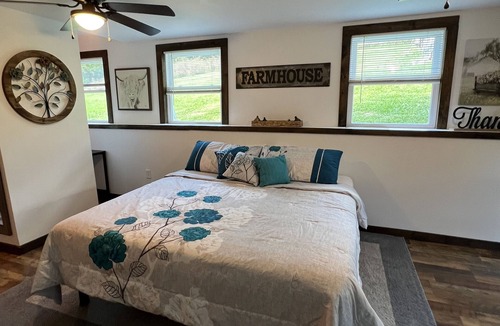 Gap Mills House | Way Up Acres and Lodging