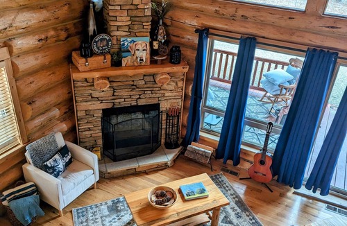 Rexford Cabin | Welcome to Maggie's Cabin-Rexford home sleeps 7 with boat rental also available