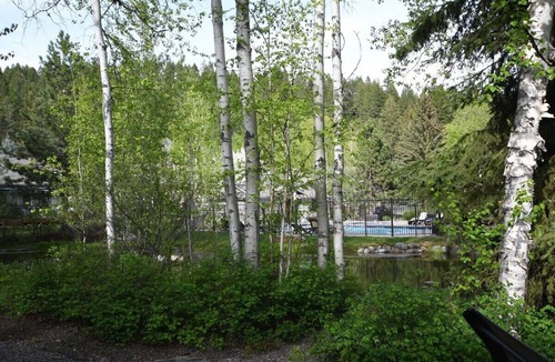 Whitefish Condo | Welcome to Mountain Harbor Tranquil Cove Condo 208