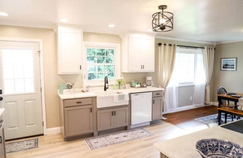 Schley House | Welcome to this Waterfront Home with Amazing Views