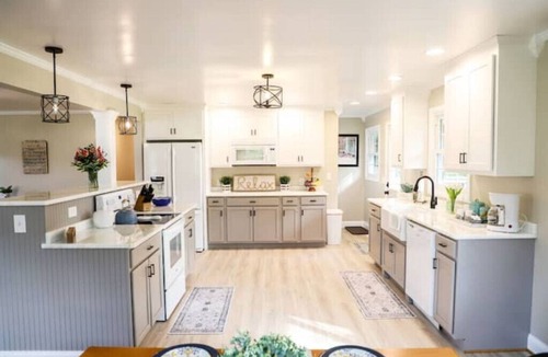 Schley House | Welcome to this Waterfront Home with Amazing Views