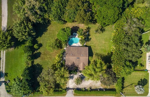 Southwest Ranches House | WELCOME TO YOUR PRIVATE OASIS, FULLY GATED ABD PRIVATE PROPERTY, HEATED POOL.