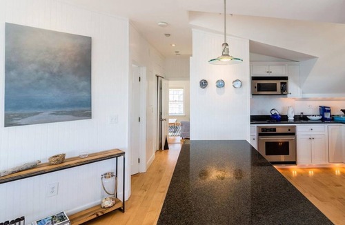 Provincetown Condo | West End Waterfront Retreat-Breathtaking Views-Parking for 2 Cars
