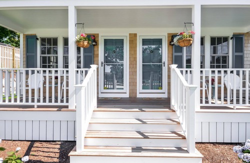West Falmouth House | West Falmouth Cottage in the Heart of This Historic Village.