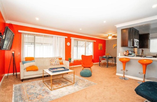 Melrose Apartment | West Hollywood Melrose Apartments